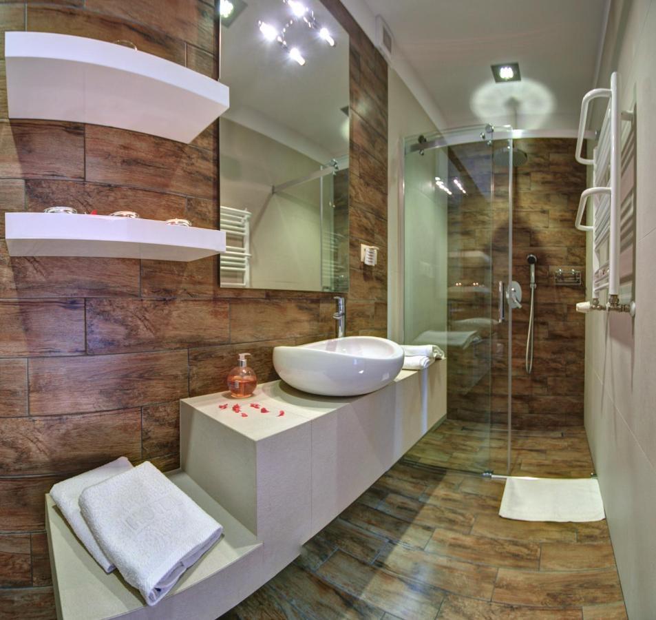 Willa Misiaga Apartamenty Мурзасичле Стая снимка