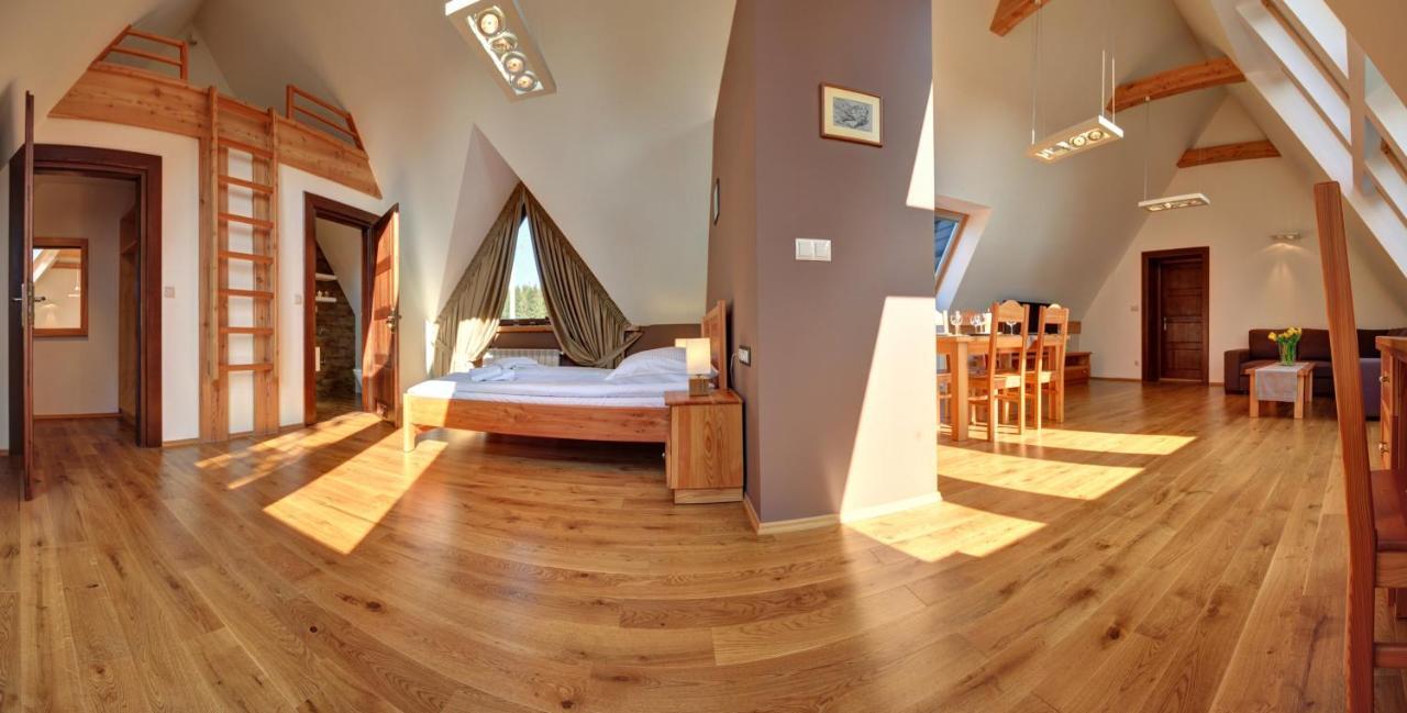Willa Misiaga Apartamenty Мурзасичле Стая снимка